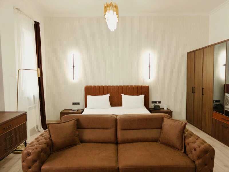 Luxe room