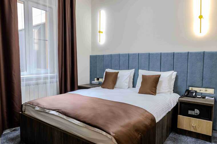 One-room apartment with a kitchenette