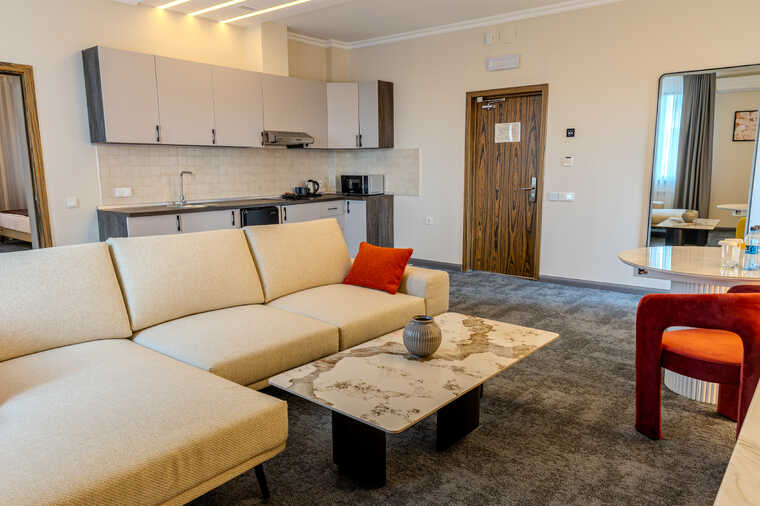 Однокомнатные премиум апартаменты с кухонной зоной